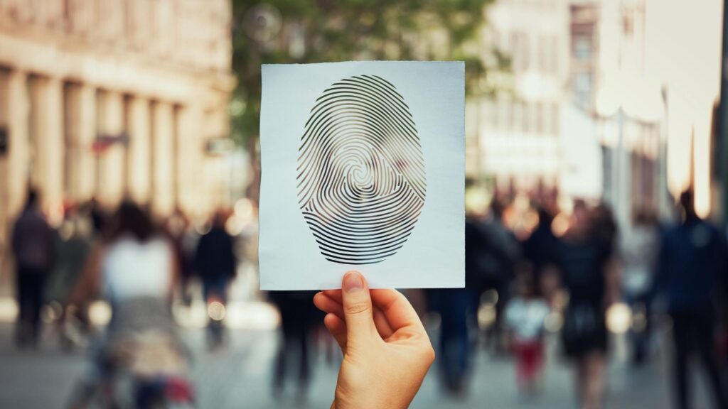 Por que o Impersonalismo está Matando a Experiência Digital?